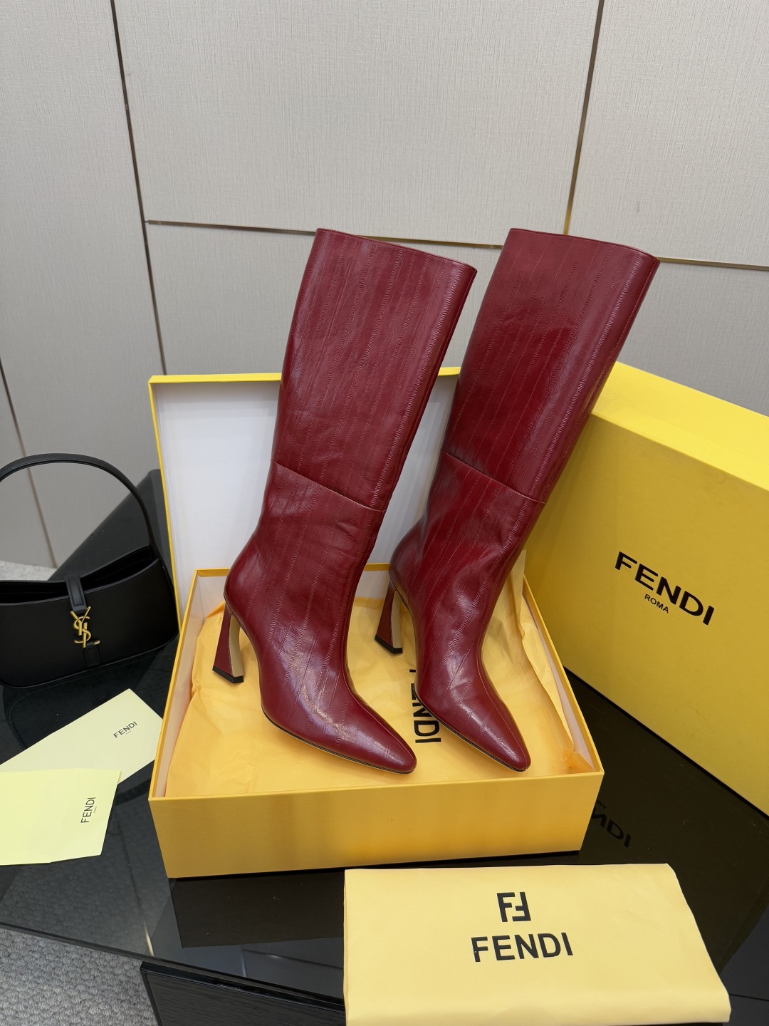 20251022/Fendi_251022-3